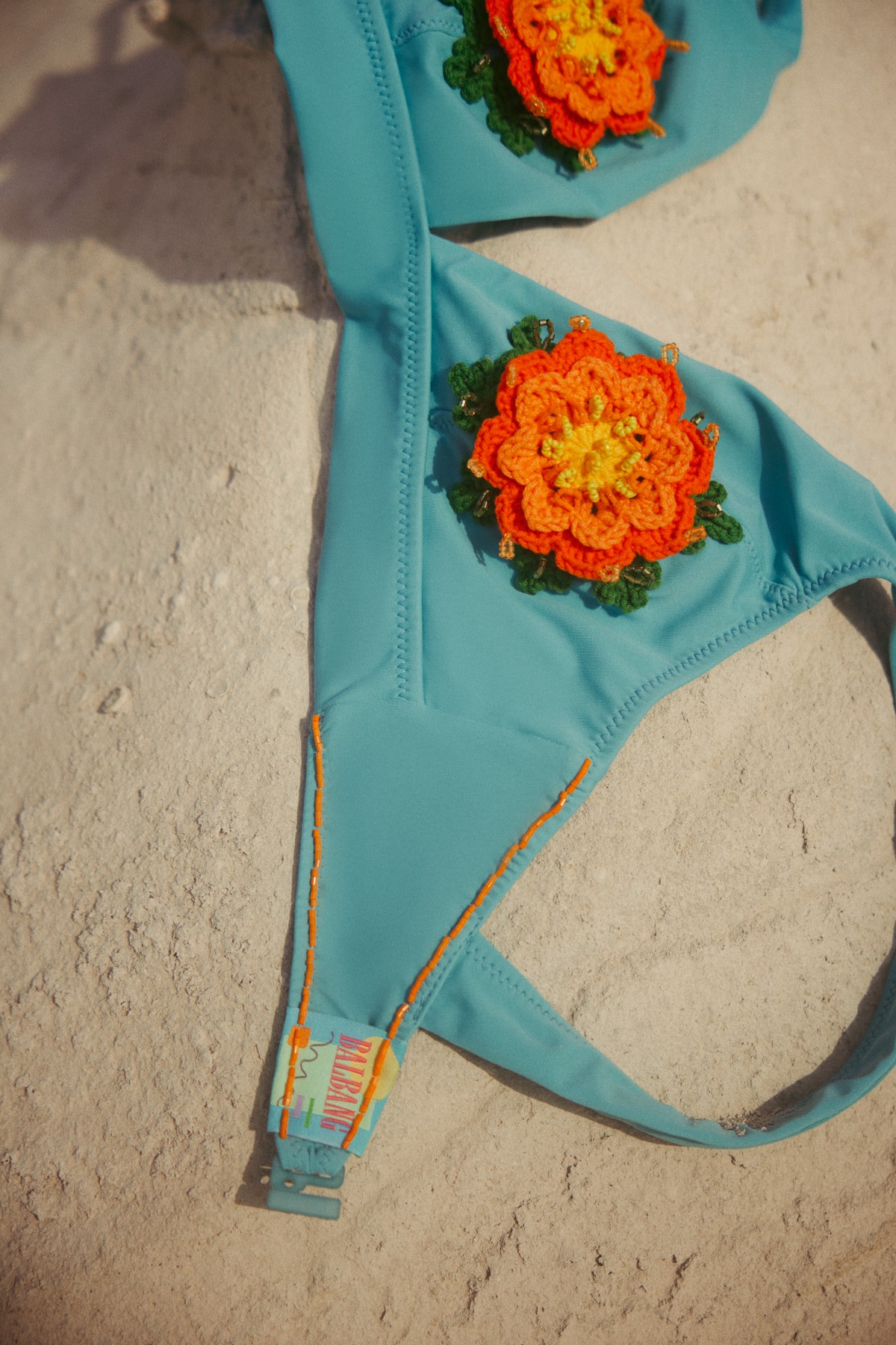 Water lily bikini top